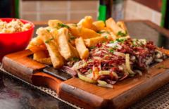 Cupom de desconto - 18% OFF em Carne-Seca Acebolada com 2 Chopes