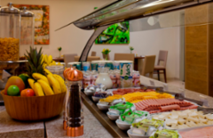 Cupom de desconto - 24% OFF em Buffet de Café da Manhã à Vontade
