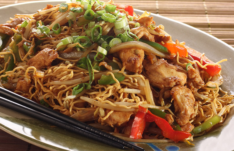 Cupom de desconto - 24% OFF em Yakissoba de Frango