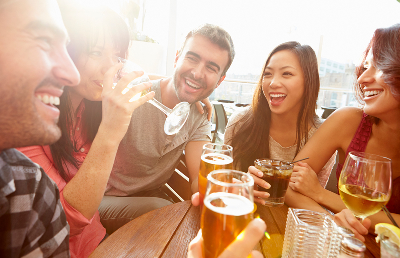 Cupom de desconto - 44% OFF em Happy Hour com Bebida Liberada