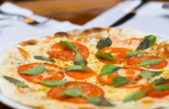Cupom de desconto - 69% OFF em Pizza Grande Salgada e Pizza Doce